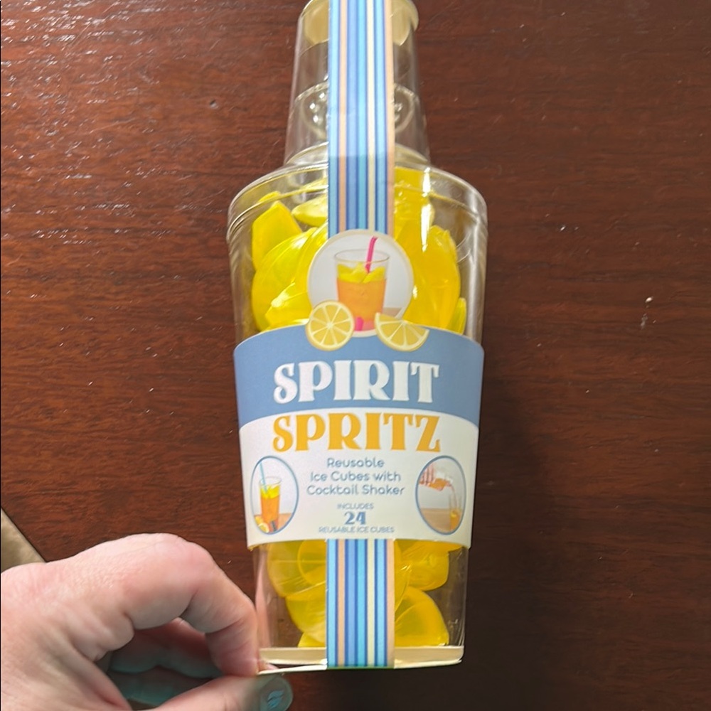 Spirit Spritz Reusable Lemon Shaped Ice Cubes with Cocktail Shaker